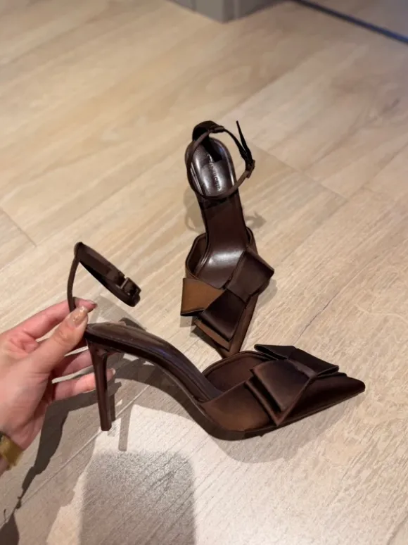 * nowe szpilki z kokardką brązowe stradivarius *