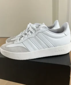Adidas - barreda Sneakers