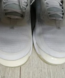 Adidas Avacourt W rozmiar 42 2/3