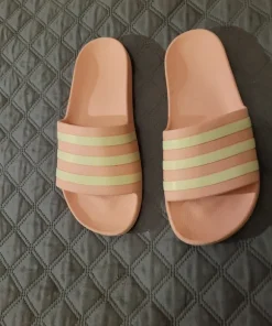 Adidas badtofflor
