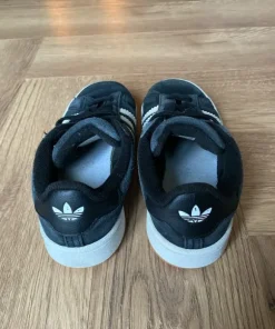 Adidas Campus