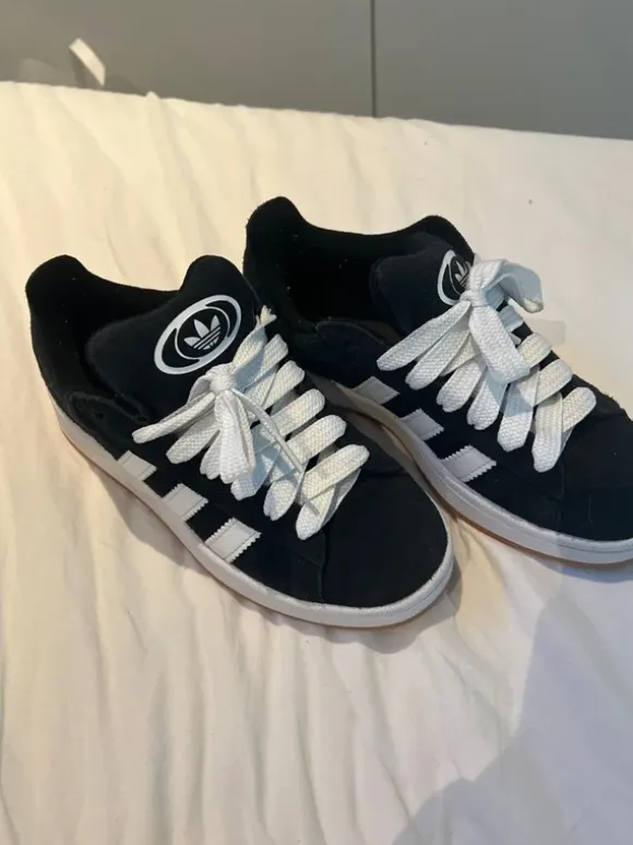 Adidas Campus