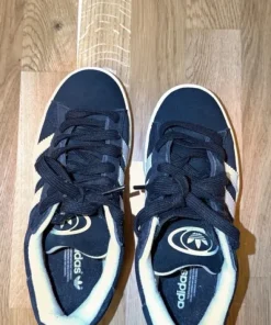 Adidas campus 00s