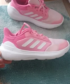 Adidas cloudfoam 37 1/3