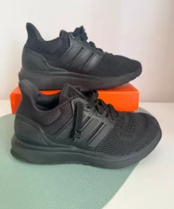Adidas dziecięce czarne sneakersy sportowe roz. 31,5