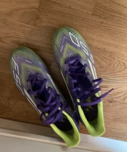Adidas f50 size 42