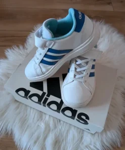 Adidas Grand court rozm 33