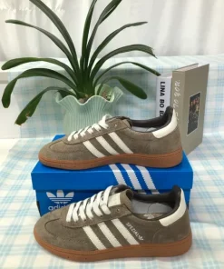Adidas Handball Special size 40