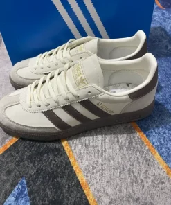 Adidas Handball Special size 39