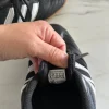Adidas indendørs fodboldsko