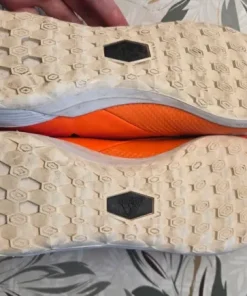 Adidas indendørssko, str 42,2/3