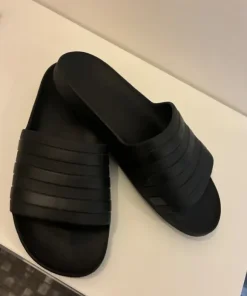 Adidas klipklapper