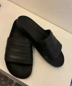 Adidas klipklapper