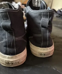 Adidas Originals Nizza RF Hi sneakers i sort lærred.