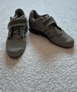 Adidas painnonnostokengät
