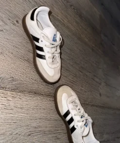 Adidas Samba storlek 25