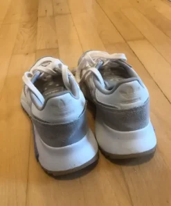 Adidas sko