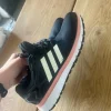 Adidas sko str. 40