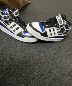 Adidas sko str 37