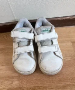 Adidas skor