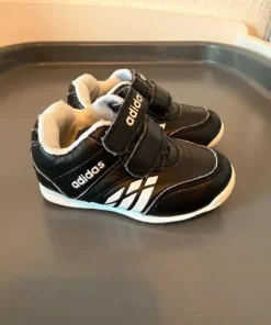 Adidas sneakers 20