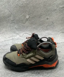 Adidas Terrex AX4 Gore-Tex