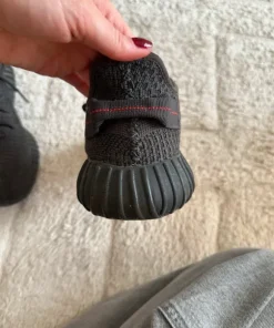 Adidas Yeezy Boost 350 V2