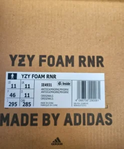 Adidas Yzy Foam Rnr