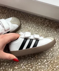 Adidasy