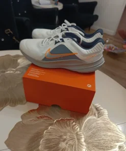 Adidasy Nike Quest 5