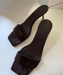 Aeyde slippers