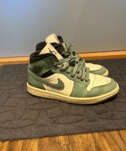 Air Jordan