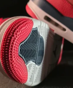 Air Jordan 4
