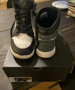 Air Jordan 1 mid (Gs)