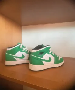 Air jordan NIKE r 38,5