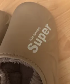Air-shoes slippers