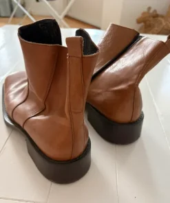 Aldo Bruna boots