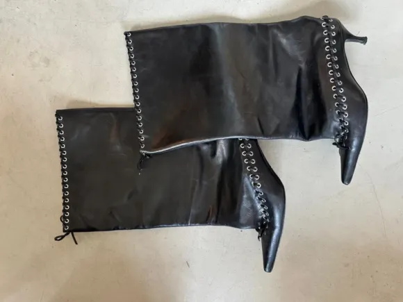 All-in Boots
