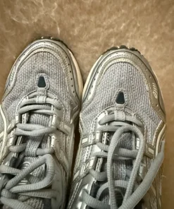 Asics Gel 1090 srebrne metaliczne