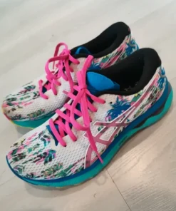 Asics Gel Nimbus lenkkarit 39