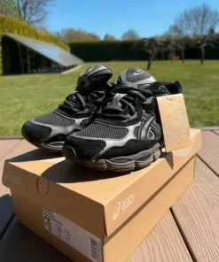 Asics Gel NYC stan bardzo dobry Oryginalne potwierdzenie zakupu swag