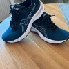 Asics Gel Pursue buty do biegania, super stan!