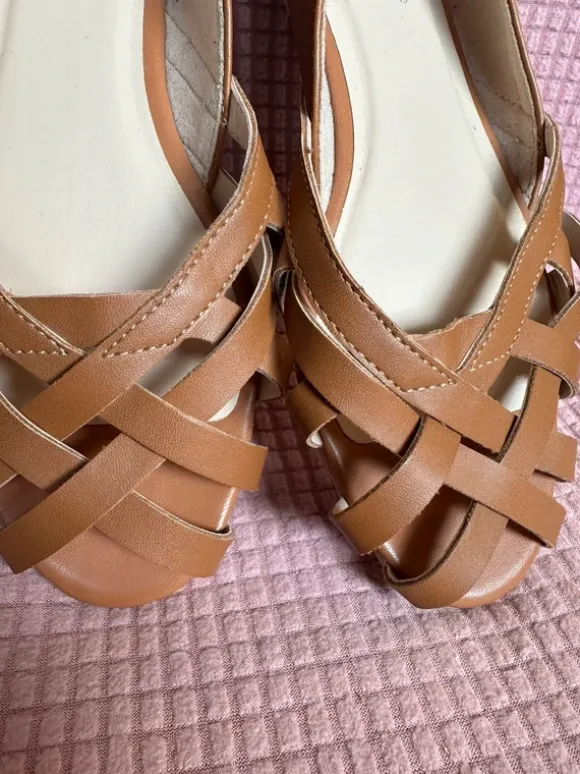 Baleriny. Buty na płaskiej podeszwie primark
