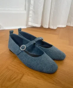 Ballerina i denim