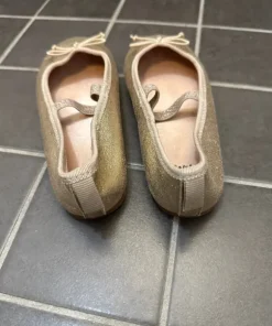 Ballerinaskor guld/glitter storlek 27