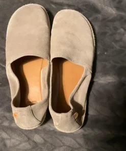 Barefoot espadrillos