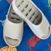 Beach slippers