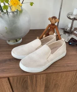 Beiga skor slip-in från H&M storlek 38