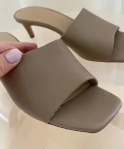 Beige klackar | Vinted