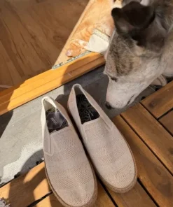 Beżowe espadryle NEXT • lekkie i stylowe